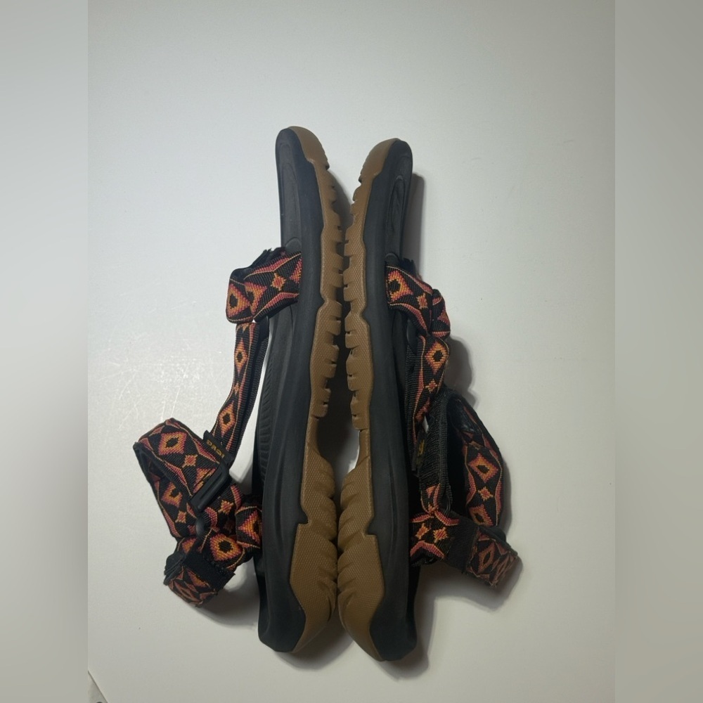 Teva Black and Orange Geometric Sandals for Men 🩴 🧡 - Picture 7 of 11